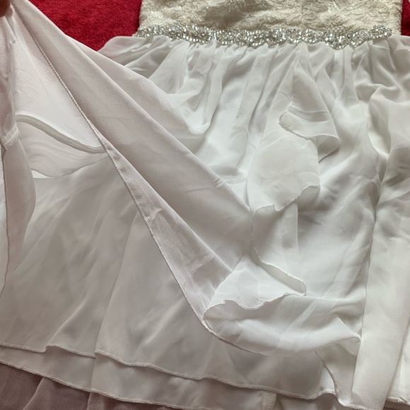 (5/25) *NWT* Jodi Kristopher Ivory/Gold Dress - Picture 7 of 8